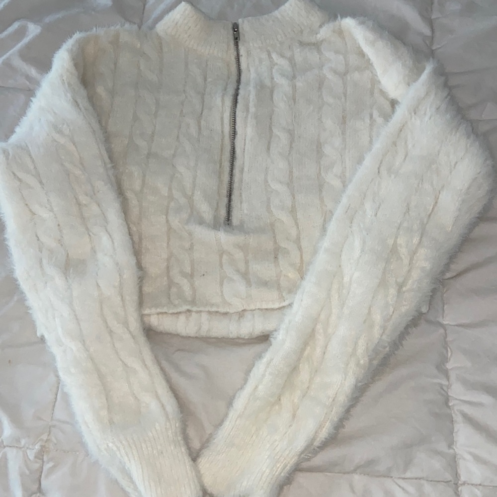 Cropped sweater